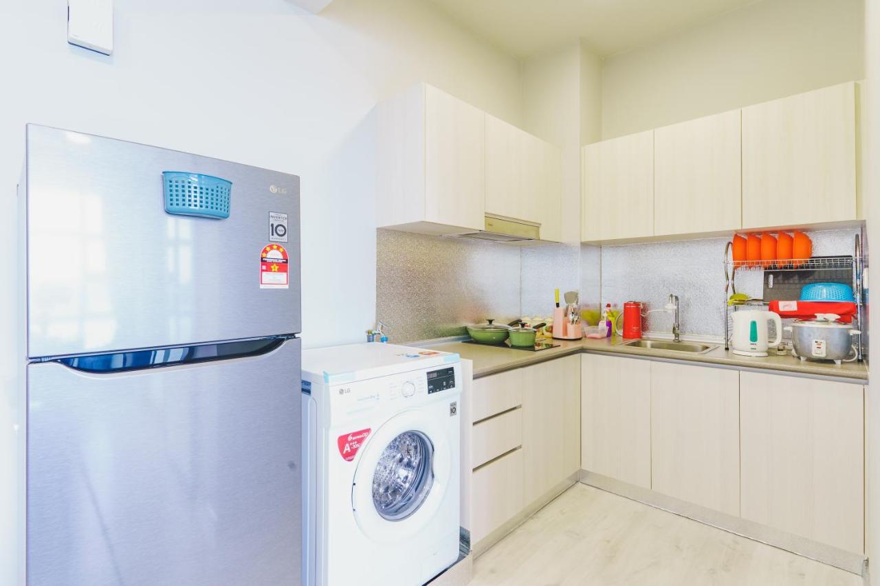 Full Seaview 2R1B Condo For 6Pax In Kota Kinabalu Zewnętrze zdjęcie
